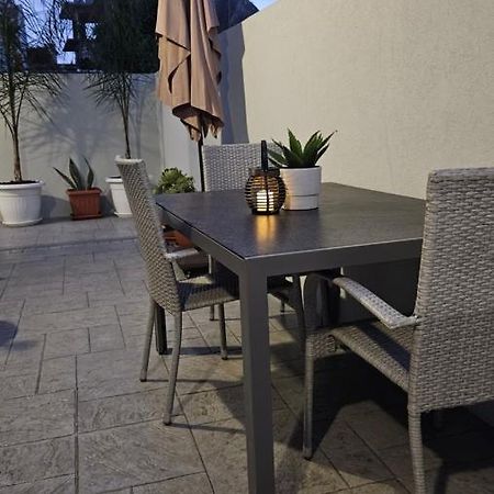 Fanouris Luxury Apartments 2 خانيا المظهر الخارجي الصورة